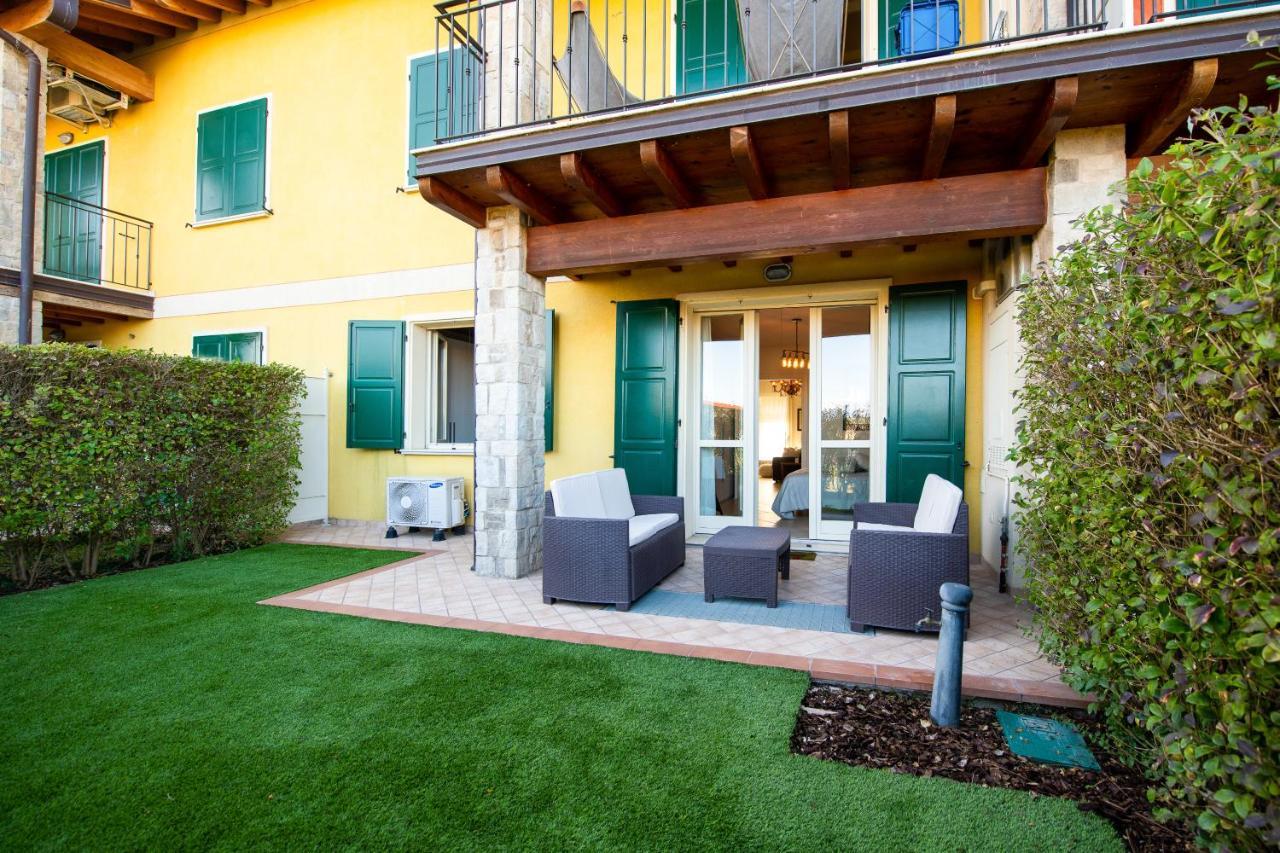 Lago Di Garda A 300M - House In Manerba Манерба-дель-Гарда Экстерьер фото